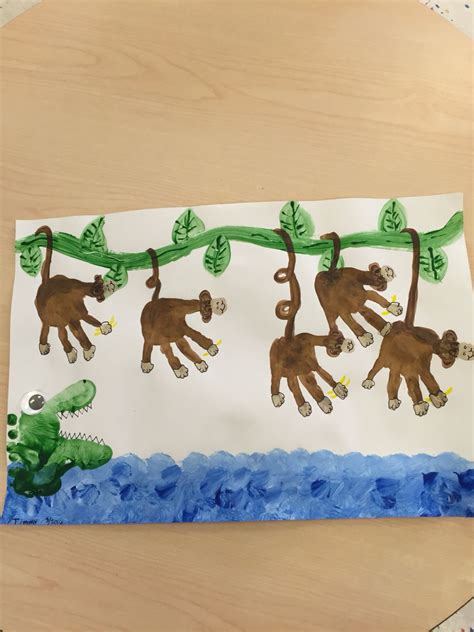 5 Monkeys swinging in a tree | Monkey crafts, Animal crafts preschool ...