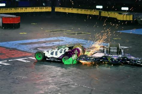 Top Bots Face Off in Epic BattleBots Champions Competition | BattleBots ...