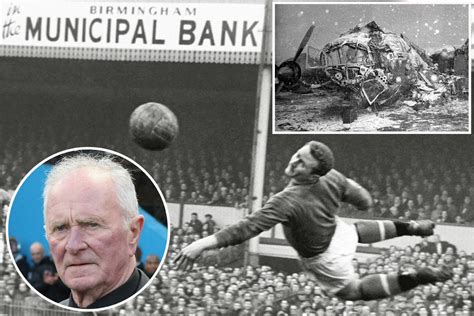 Harry Gregg dies aged 87: Tributes pour in for Man Utd’s Munich Air ...