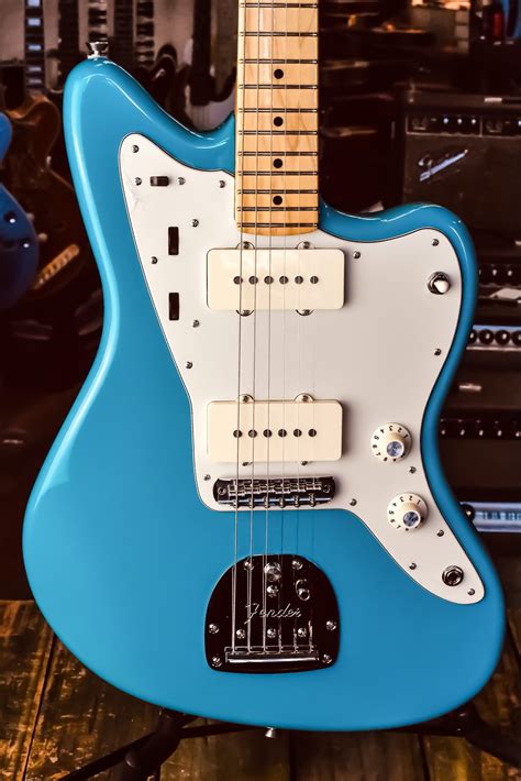 2020 Fender American Professional II Jazzmaster Miami Blue