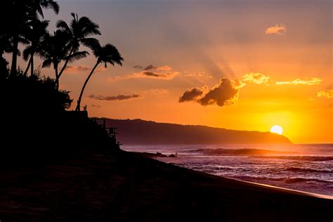 Where to Watch the Sunset in Hawaiʻi - Hawaii Magazine