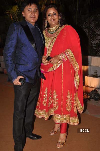 Bhagyashree with husband Himalay arrives at the wedding ceremony of Advait and Priyanka ...