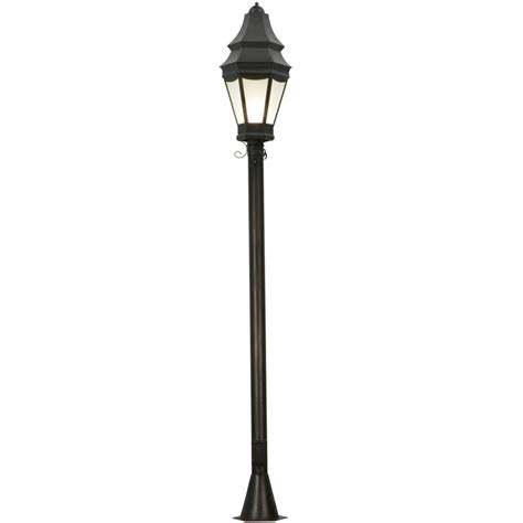 Victorian street lamp | Warisan Lighting