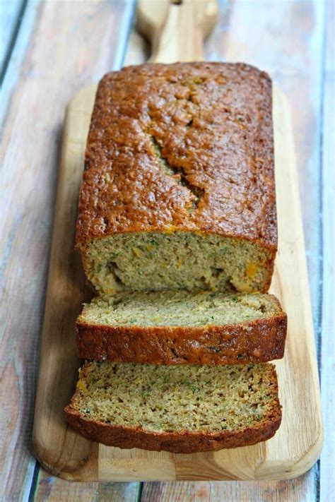 Zucchini Bread With Pineapple Recipe / Paula Deen's Moist Zucchini ...