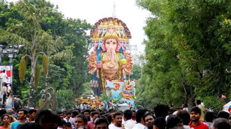 Lalbaugcha Raja gets donations over Rs 1 cr in 2 days of Ganesh Chaturthi | India News ...