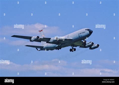 US Air Force Boeing KC-135 Stratotanker aerial refueling aircraft Stock Photo - Alamy