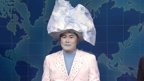 Watch SNL's Bowen Yang as an Iceberg in This Hilarious 'Titanic' Sketch ...