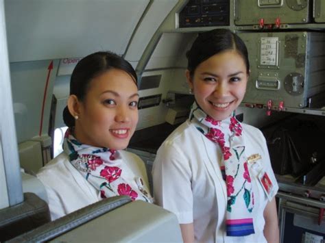 Philippine Airlines and the happy flight attendants ~ World Stewardess