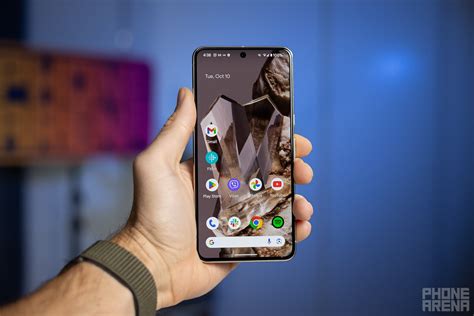 Google Pixel 8 Pro Review: More AI tricks and gradual improvements all ...