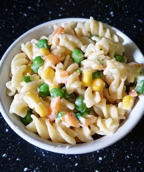 Easy Cheesy Veggie Pasta | Simple Toddler Recipes