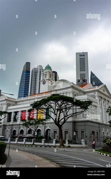 Victoria Theatre Singapore, Singapore, Mar 2, 2020 Stock Photo - Alamy