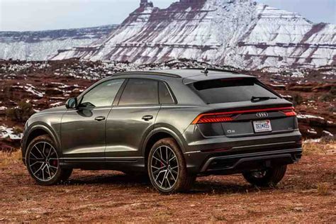 2021 Audi Q8 Review - Autotrader