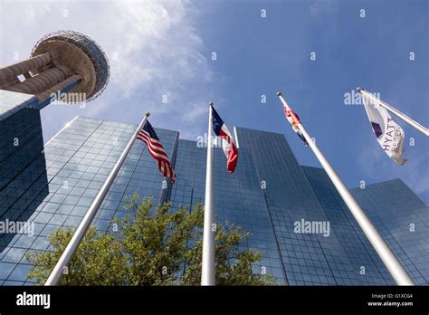 The Reunion Tower and Hyatt Regency luxury hotel in Dallas. Texas, USA Stock Photo - Alamy