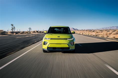 2020 Kia Soul EV Shocks LA With 64 kWh Battery and Acid Paint ...