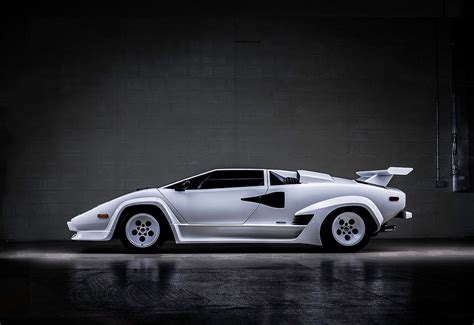 Countach | White lamborghini, Lamborghini, High end cars