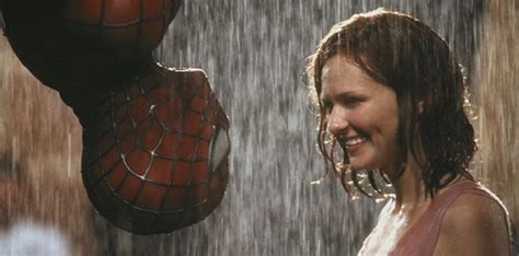 Spiderman Kiss | Spiderman movie, Spider man trilogy, Superhero movies