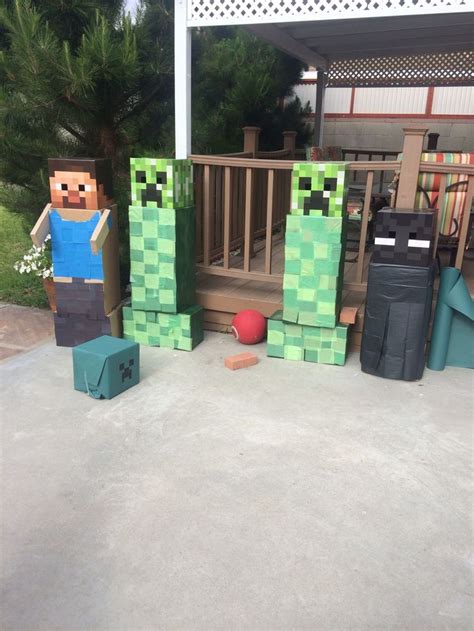 minecraft classroom decorations | Minecraft characters | Classroom ...