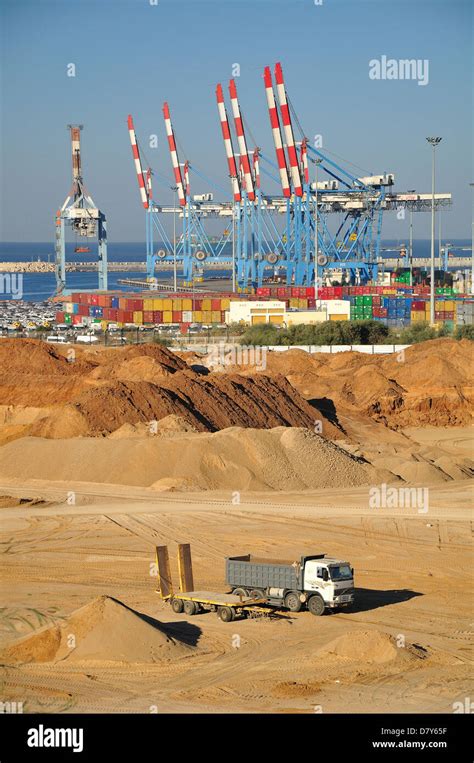 Ashdod port hi-res stock photography and images - Alamy