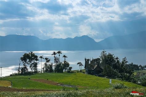 Danau Maninjau | Pesona Indonesia