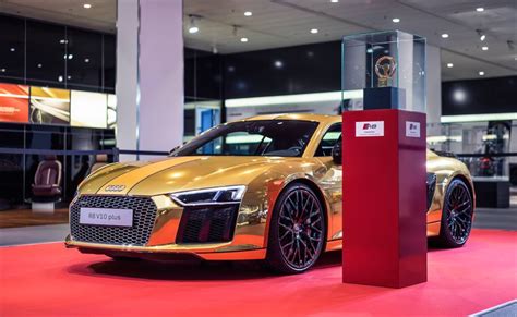 One-off gold Audi R8 V10 plus on display in Germany 2015-audi-r8-v10-plus-gold-edition- 005 ...