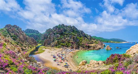 On the Road on the Paradise Coast in Sardinia | ITALY Magazine