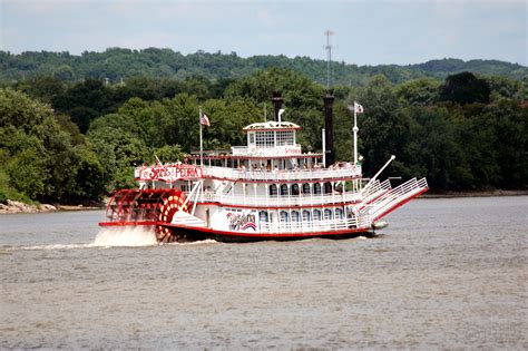 Spirit of Peoria Riverboat