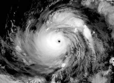 'We are at the crosshairs': Guam braces for direct hit from Super ...