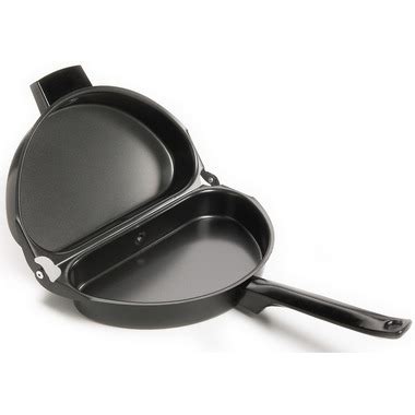 Buy Non-Stick Folding Omelette Pan at Well.ca | Free Shipping $35+ in Canada