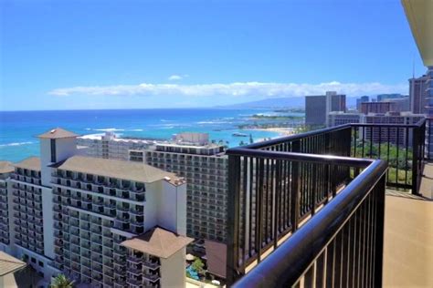 Imperial Hawaii Resort Commercial | The Imperial Hawaii