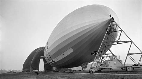 The giant hangar poised for an aviation revolution - BBC Future