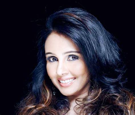 Suchitra Krishnamoorthi Wiki, Age, Husband, Children, Family, Biography ...