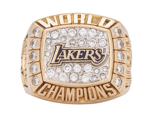 Kobe Bryant NBA Championship Ring Auctions For US$206,000