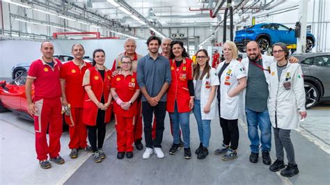 Ferrari on LinkedIn: Carlos Sainz visits Ferrari plant: “We are one team”