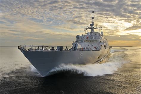 Us Navy Ships Wallpaper - WallpaperSafari