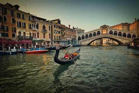 Rialto Bridge