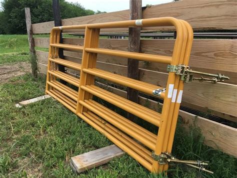 Sioux Heavy Duty Cattle Gates & Hinges BigIron Auctions