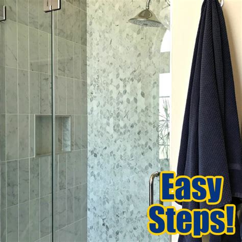 How To Clean Glass Shower Doors With Vinegar & Baking Soda (Steps ...