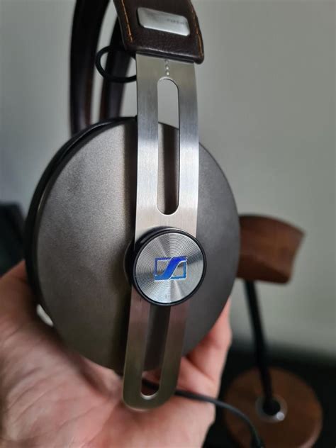 Sennheiser Momentum 2.0 wired perfect condition, Audio, Headphones ...