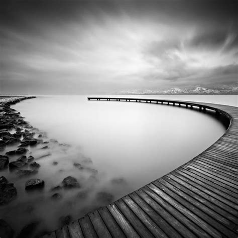 27 Breathtaking Examples Of Black And White Seascape Photographs by ...