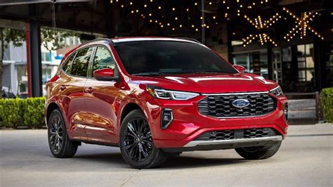 Which 2023 Ford SUV Gets the Best Gas Mileage?