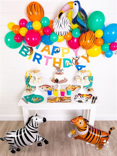 How to Throw a Party Animals Theme Party | Animal party theme, Animal ...