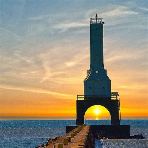 Ultimate Sunrise and Lighthouse | Port washington wi, Sunrise, Lighthouse