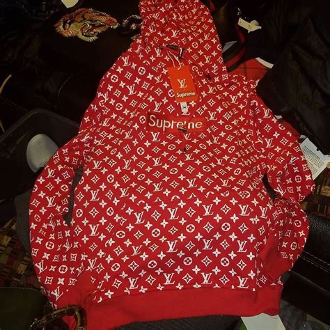 LOUIS VUITTON SUPREME HOODIE $125 | Supreme box logo hoodie, Box logo ...