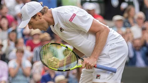 WTT - Querrey Knocks Off Murray In Wimbledon Quarterfinals