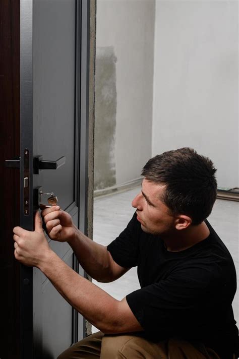 The technique of installing a door lock in an interior door. 14377786 ...