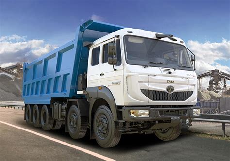 Tata Motors launches 47.5-tonne tipper truck, the Signa 4825.TK - PMV ...