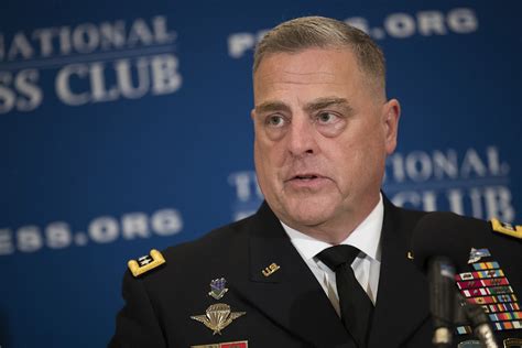 Trump Taps Army General Milley to Lead Joint Chiefs of Staff - Bloomberg