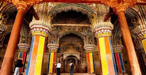 Thanjavur Palace, Thanjavur | Reviews | Ticket Price | Timings | Address: TripHobo