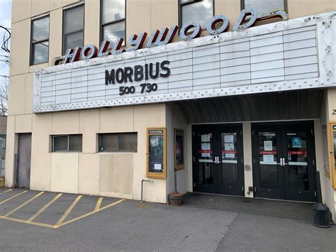 No more $2 movies: Hollywood Theatre in Mattydale quietly changes strategy, prices - syracuse.com