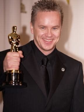 Tim Robbins | 76th Annual Academy Awards (2004) Photo#:139